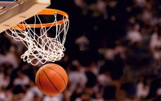 足彩网平台_128天重返江城遇冰火两重天 浙江队客场鏖战未取三分 主帅乔迪，坚持战术等待转运