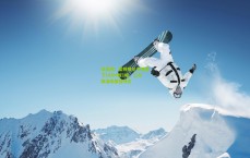 足彩网：霍姆格伦半场轰下14分4板1帽，三分精准助雷霆领先