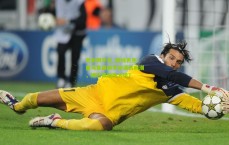 足彩网平台_防线告急！皇马客战赫罗纳遇伤病潮，姆巴佩独挑大梁？