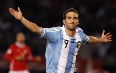 足彩网-拉波尔塔温情喊话，诺坎普永远是梅西的家 同时确认已向足协通报亚马尔伤情