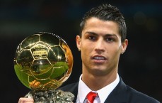 足彩网官方网站|湖人官方海报致敬里夫斯生涯之夜，全场38分8篮板3助攻，三分球6中6引爆篮球界