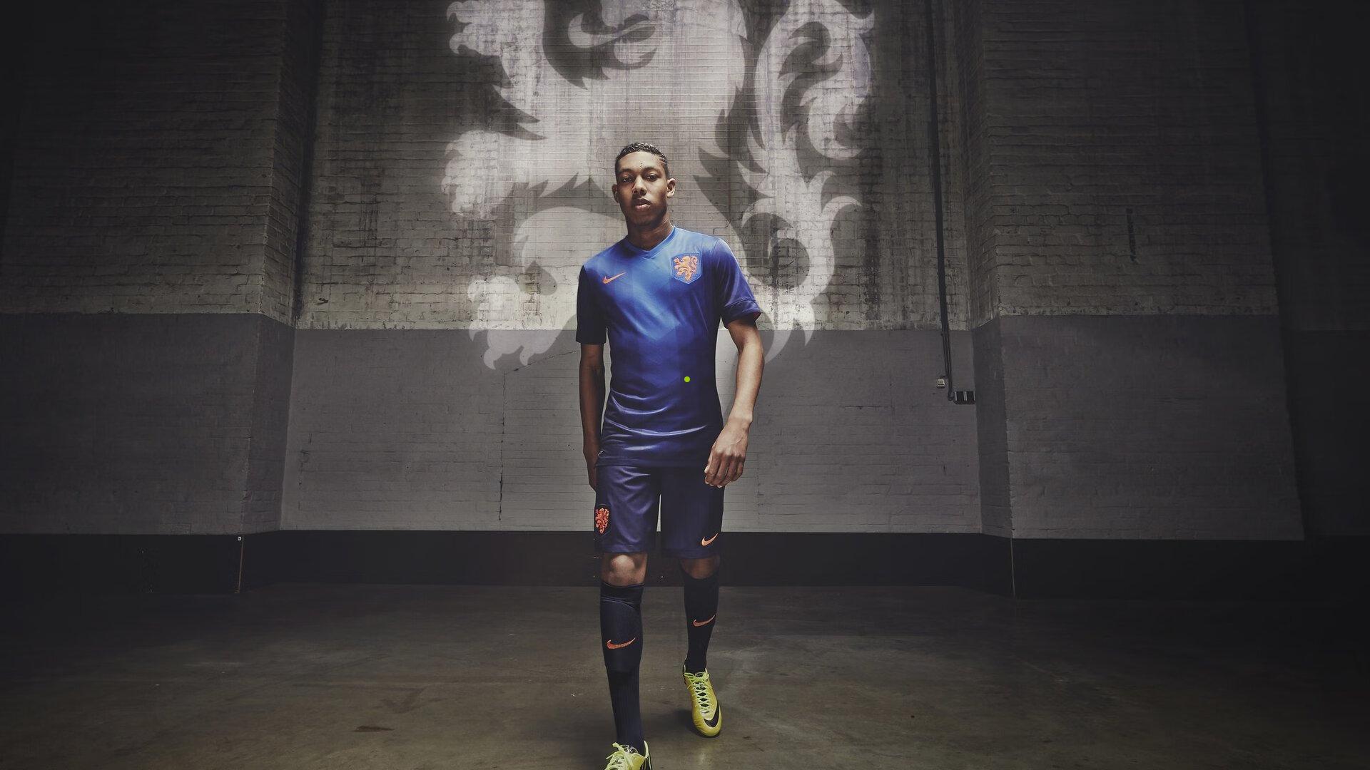 科内承认失误扰乱比赛节奏，但强调团队胜利信心坚定不移